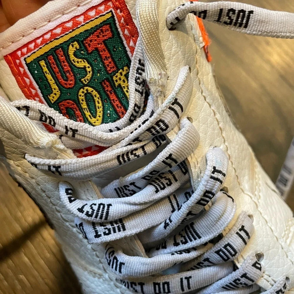 Nike Air Force 1 Low ‘07 PRM ‘Just Do It’ Women’s size 8 Style AR7719-100 - Picture 8 of 13